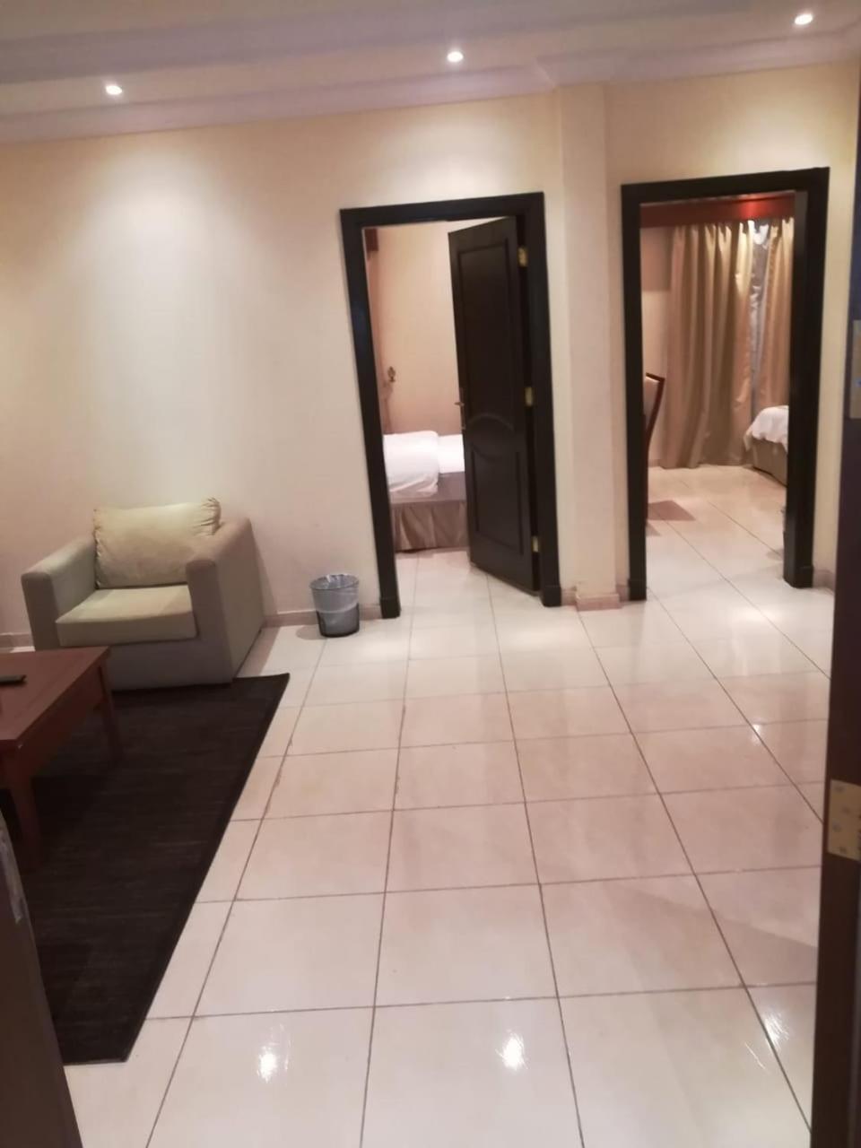 Leen Serviced Apartments Jeddah Ngoại thất bức ảnh